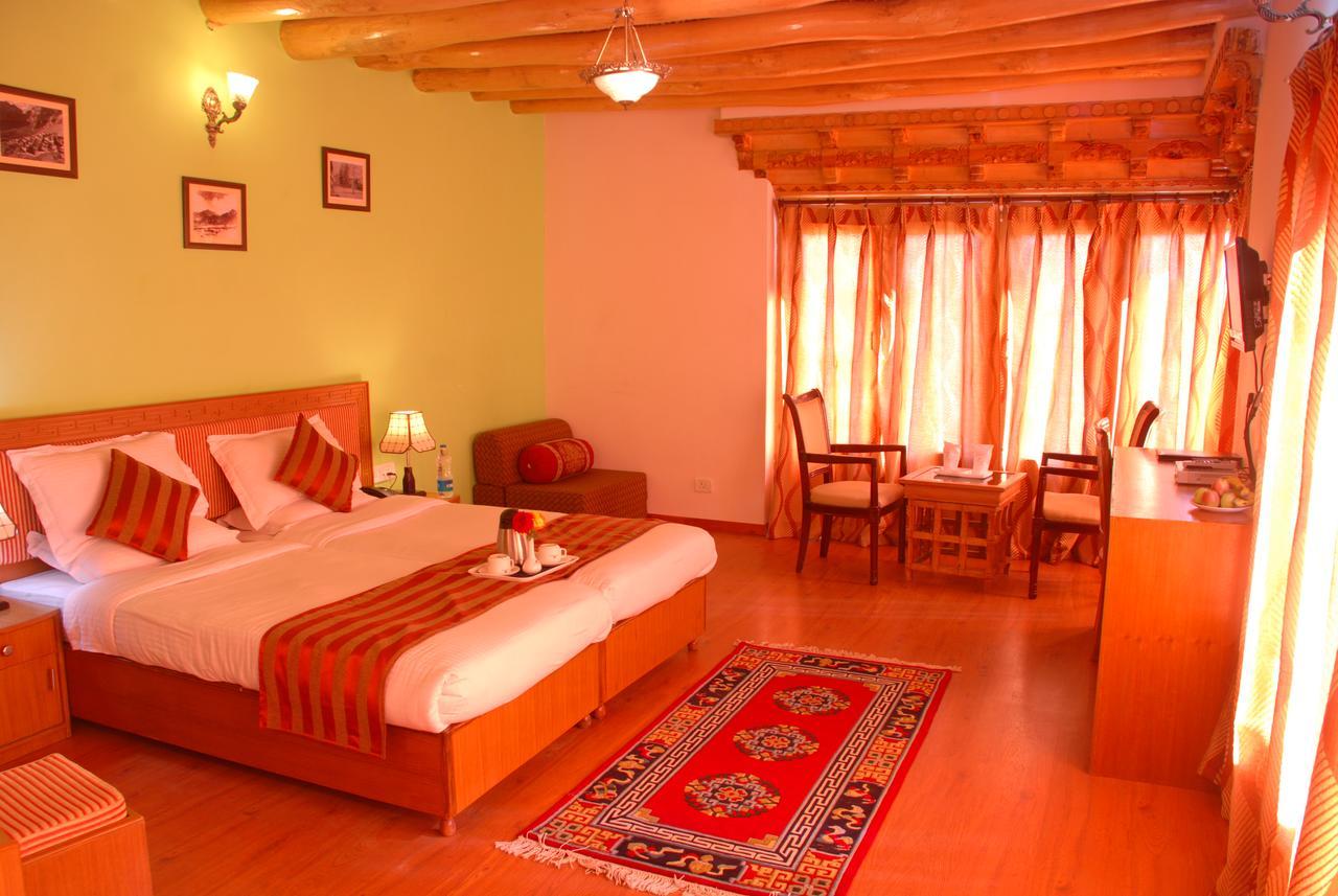 Hotel Royal Ladakh, Лех Экстерьер фото
